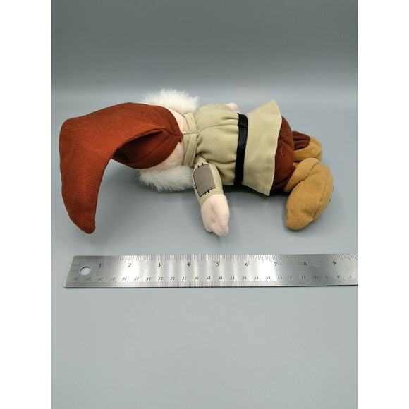 RARE Walt Disney World Sleepy Brown Hat Plush Snow White Dwarf Factory Error - Picture 9 of 12